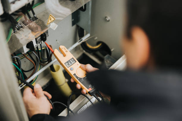 Best Local Electrician Companies  in St Anne, IL